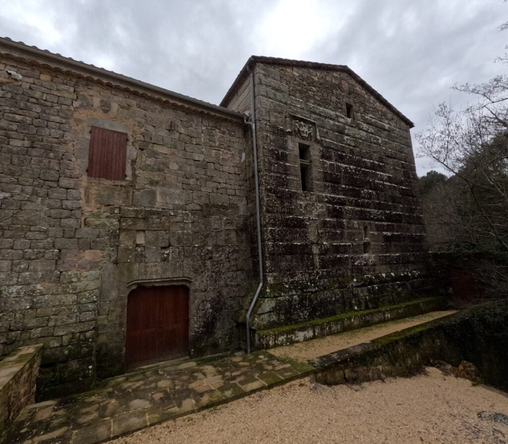 Milo van de Bankzitters viert zijn 24e verjaardag